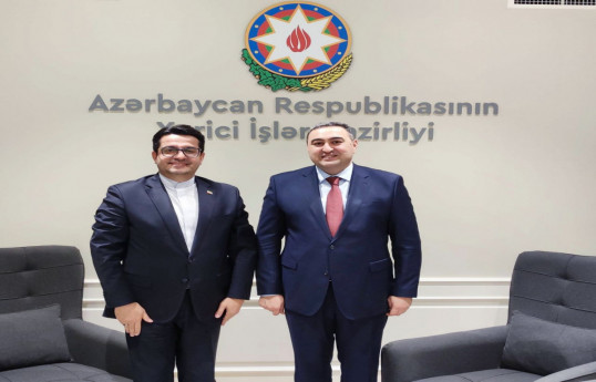 سفیر ایران با مدیر جدید وزارت امور خارجه جمهوری آذربایجان دیدار کرد