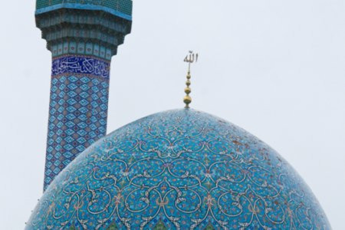 ضوابط جمع آوری کمک ها در اماکن زیارتی جمهوری آذربایجان