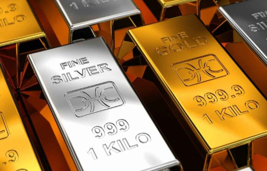 کاهش قیمت طلا و نقره در بازار جهانی