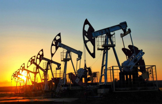 کاهش قیمت نفت آذربایجان به ۸۵ دلار