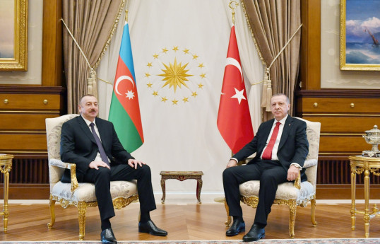 رئیس جمهور الهام علی اف: مردم آذربایجان و ترکیه امروز نیز همانند طول تاریخ در کنار یکدیگر ایستاده اند