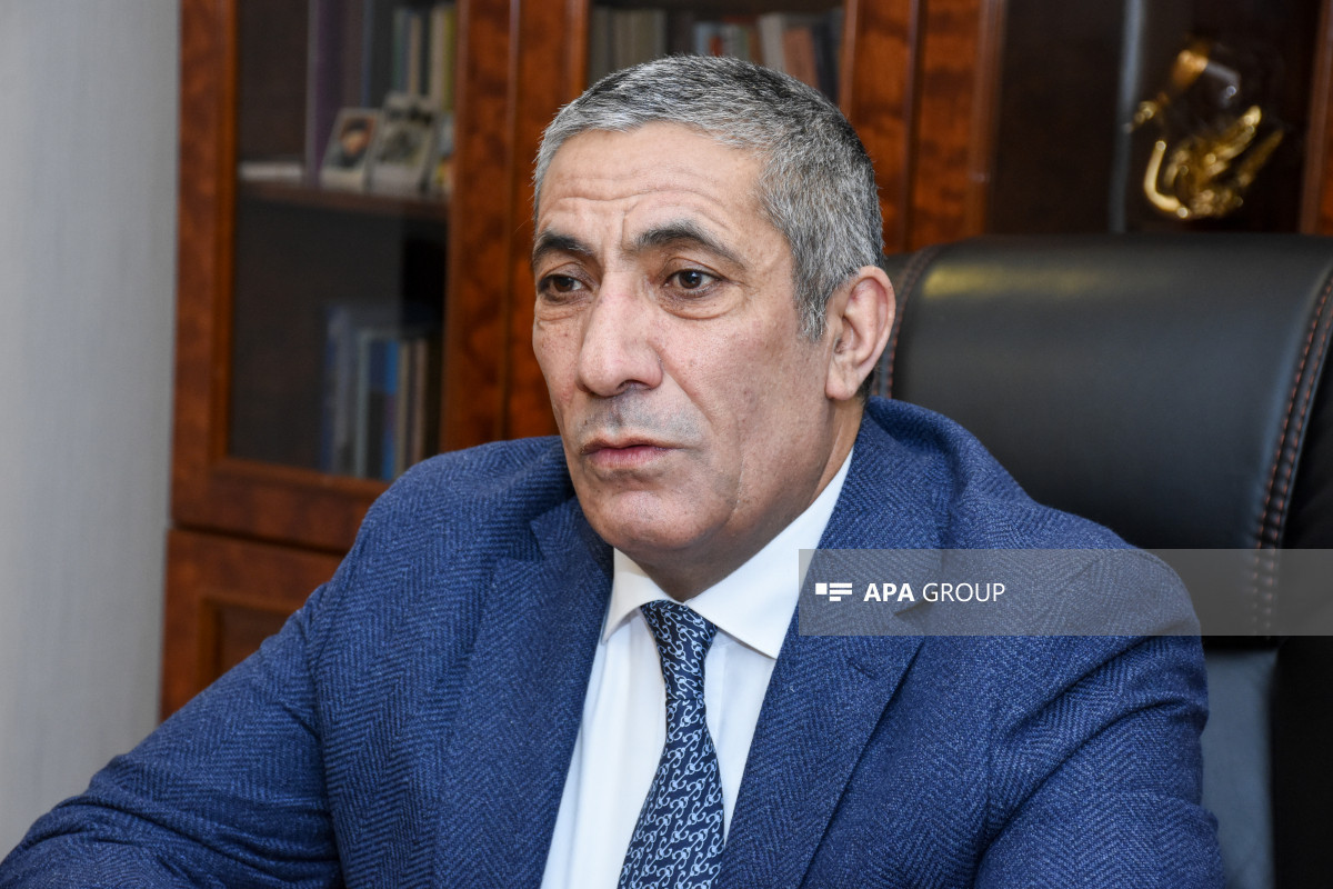 سیاوش نوروزوف: اگر ایران قدرتی دارد، بگذارید سفارت اسرائیل در آمریکا را بمباران کند