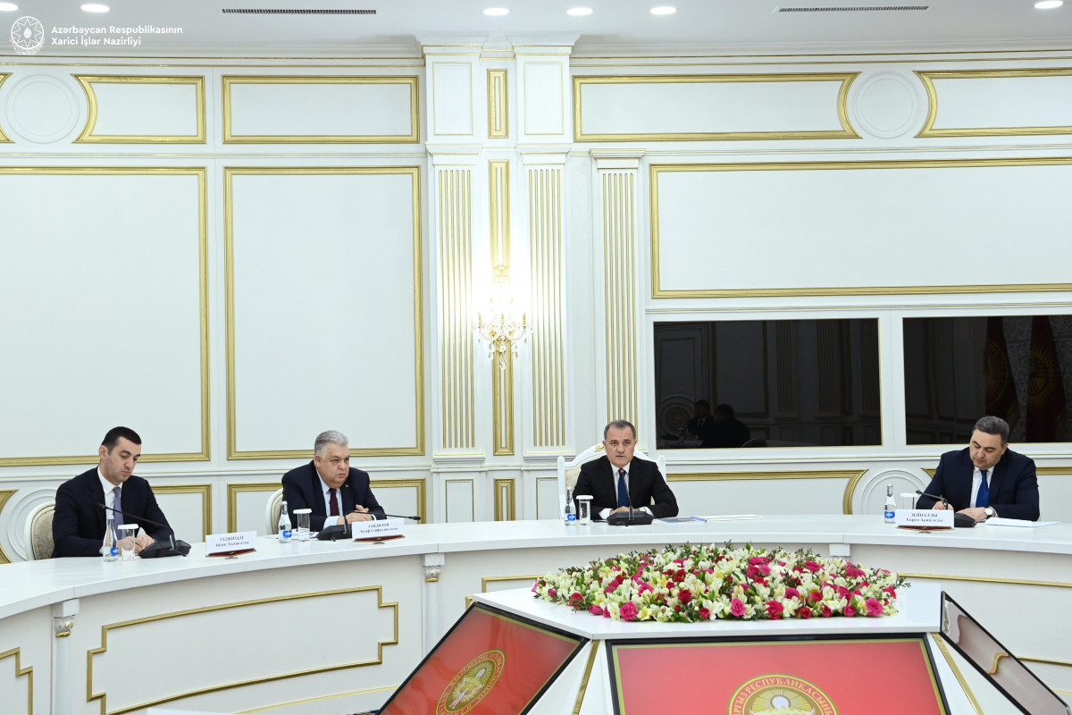 رئیس جمهور قرقیزستان از جیحون بایراموف استقبال کرد