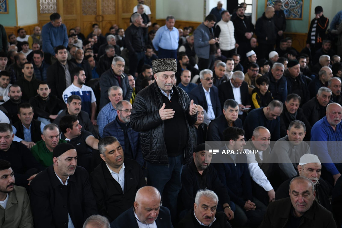 نماز عید فطر در آذربایجان اقامه شد - عکس 