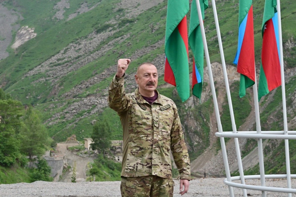 الهام علی اف ۴ روستای قازاخ را بدون یک گلوله و خونریزی به آذربایجان بازگرداند - <span class="red_color">تحلیل