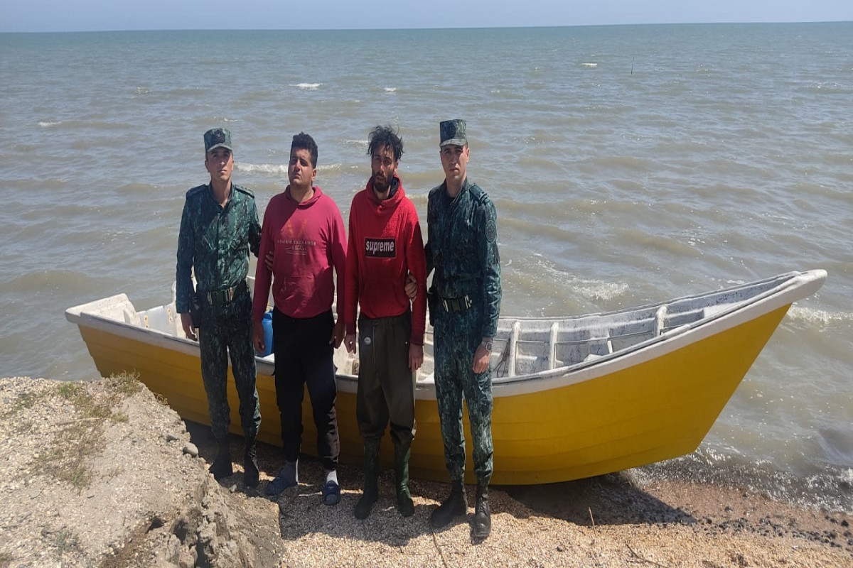 توقیف یک قایق با ۲ خدمه ایرانی در دریای خزر؛ کشف ۲۰ کیلوگرم مواد مخدر - عکس - ویدئو 