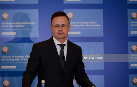 سفر وزیر امور خارجه مجارستان به آذربایجان