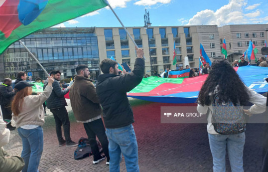 اقدام حمایتی فعالین دیاسپورا از آذربایجان در برلین - ویدئو 