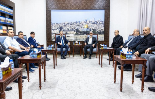 هاکان فیدان با رئیس جدید حماس خالد مشعل در دوحه دیدار کرد
