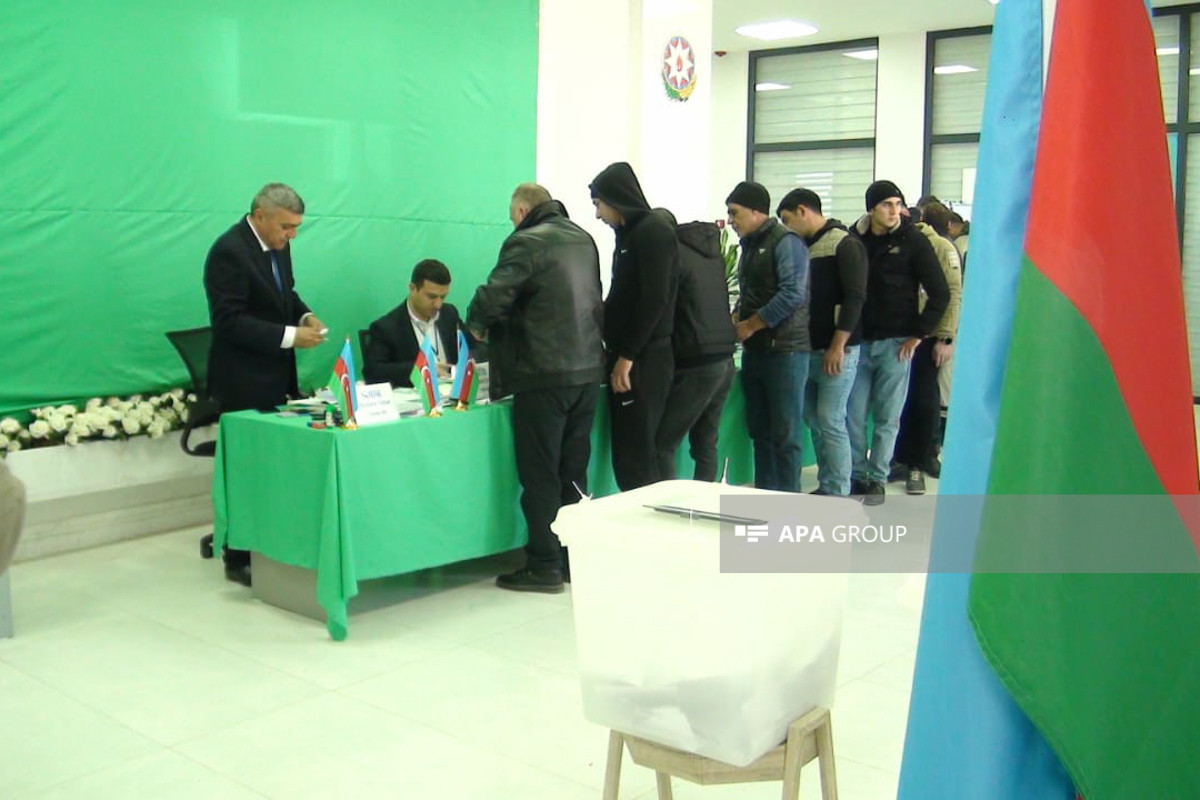 پس از ۳۰ سال، انتخابات در فضولی و با مشارکت بالای رای دهندگان برگزار شد - عکس  - ویدئو 