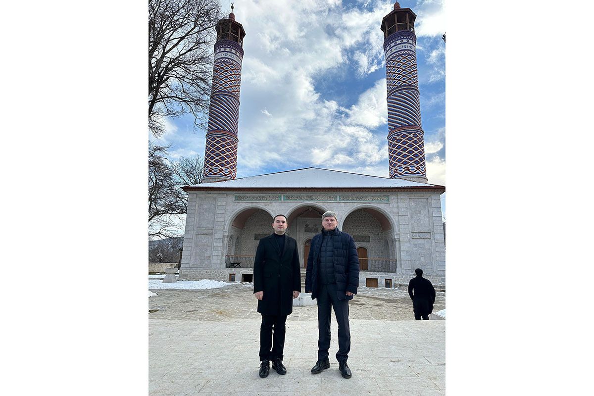 ناظران سازمان امنیت و همکاری اروپا روند انتخابات را در مناطق آزاد شده نظارت کردند - عکس 