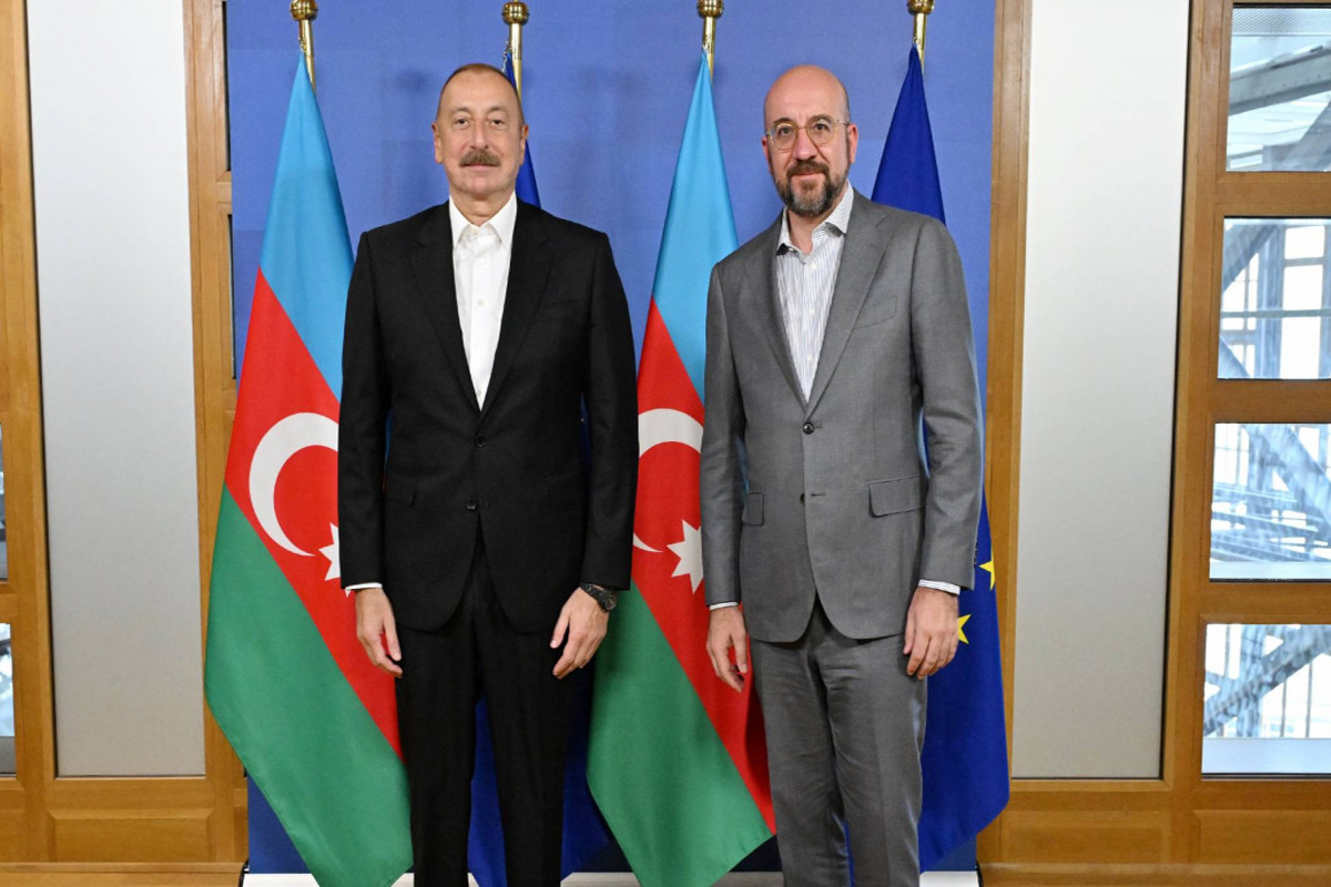 رهبر اتحادیه اروپا پیروزی رئیس جمهور الهام علی اف در انتخابات را تبریک گفت