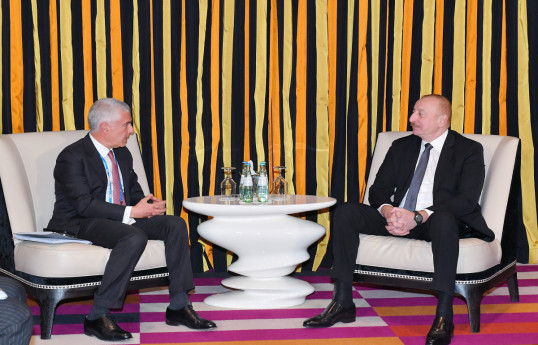 الهام علی اف رئیس جمهور با مدیر کل شرکت «لئوناردو» در مونیخ دیدار کرد