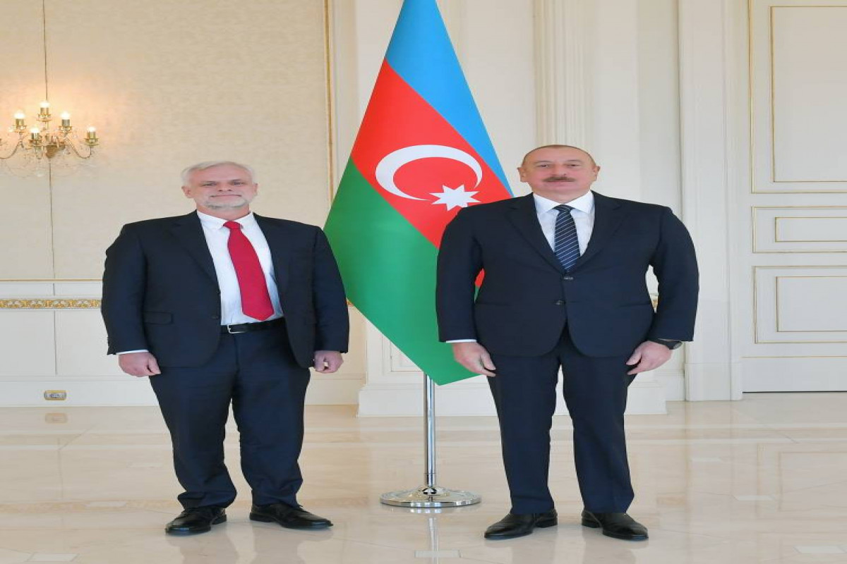 رئیس جمهور آذربایجان استوارنامه سفیر جدید آمریکا را پذیرفت