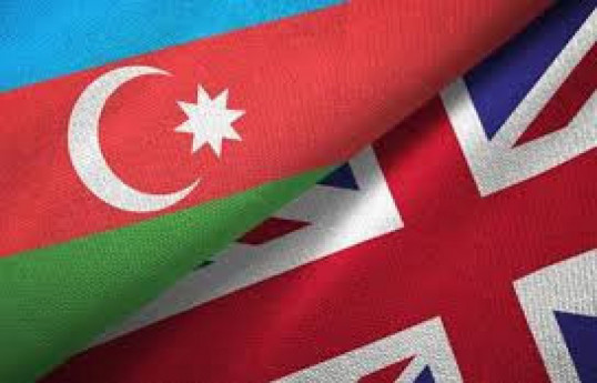 جیحون بایرام اف با وزیر خارجه، وحدت و توسعه بریتانیا دیدار کرد