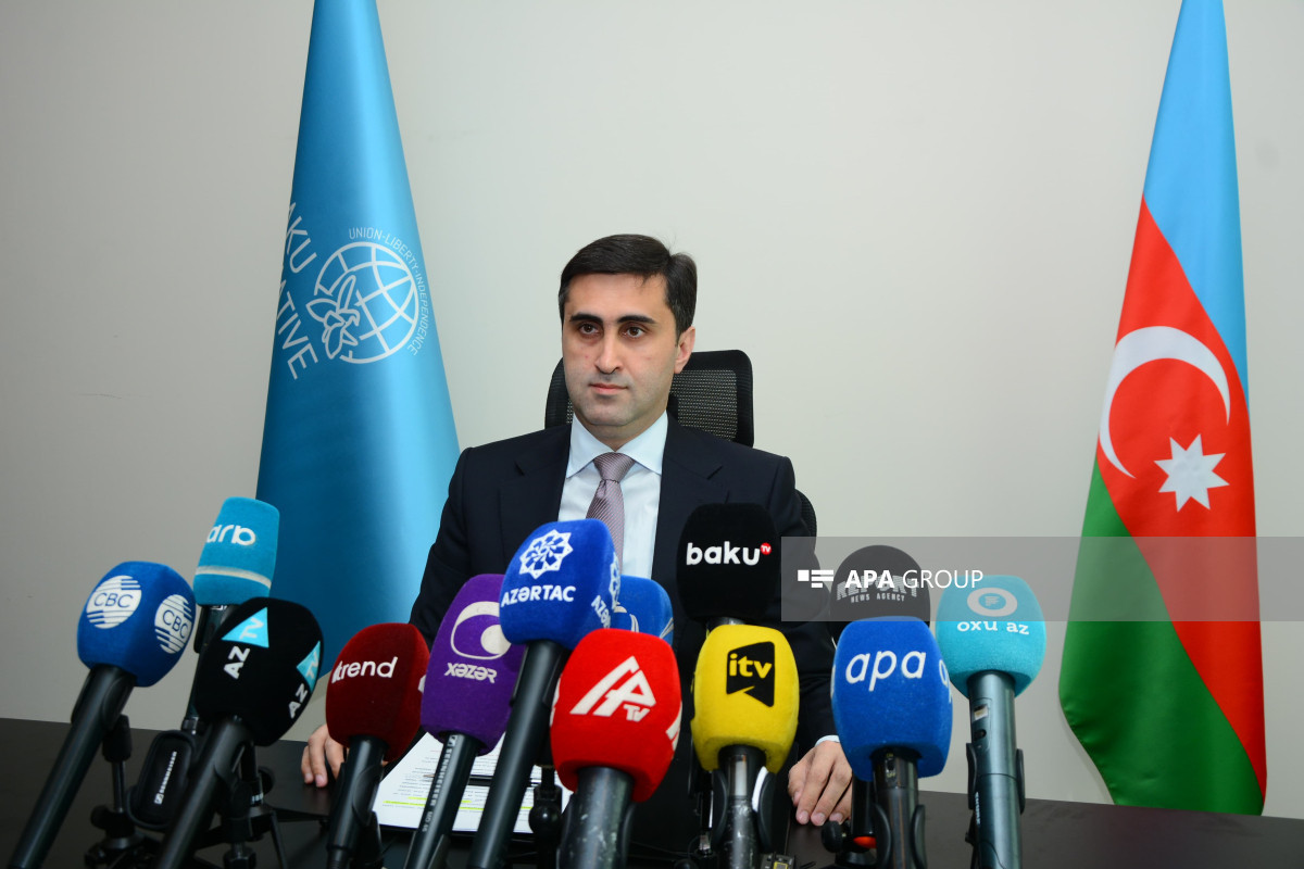 عباس عباس اف: گروه ابتکار باکو حمایت از مستعمرات هلند را آغاز کرده است