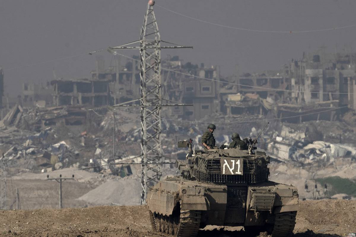 ارتش اسرائیل برای دستگیری مظنونان تروریستی به رودخانه اردن می رود