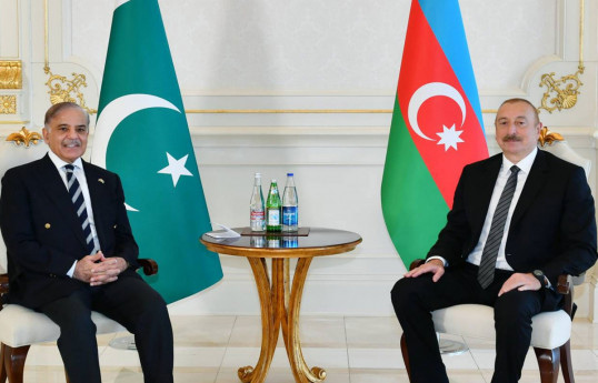 رئیس جمهور نخست وزیر پاکستان را به آذربایجان دعوت کرد