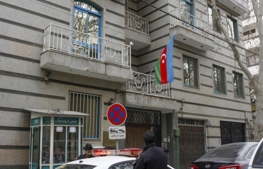 توافق بر سر بازگشت دیپلمات های آذربایجانی به زودی به ایران حاصل شد