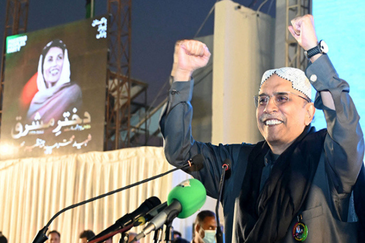 رسانه ها: آصف علی زرداری به عنوان رئیس جمهور پاکستان انتخاب شد