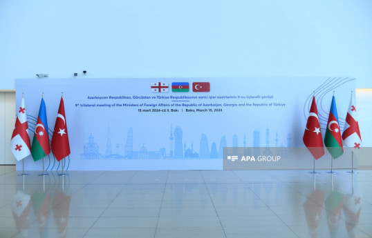 نشست سه جانبه وزرای امور خارجه آذربایجان، گرجستان و ترکیه در باکو در حال برگزاری است - ویدئو 