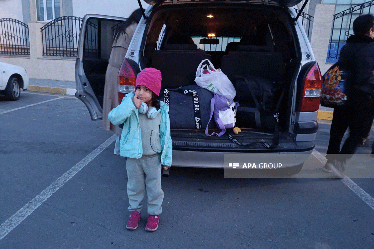 ۳۵ خانواده دیگر به فضولی منتقل شدند - عکس 