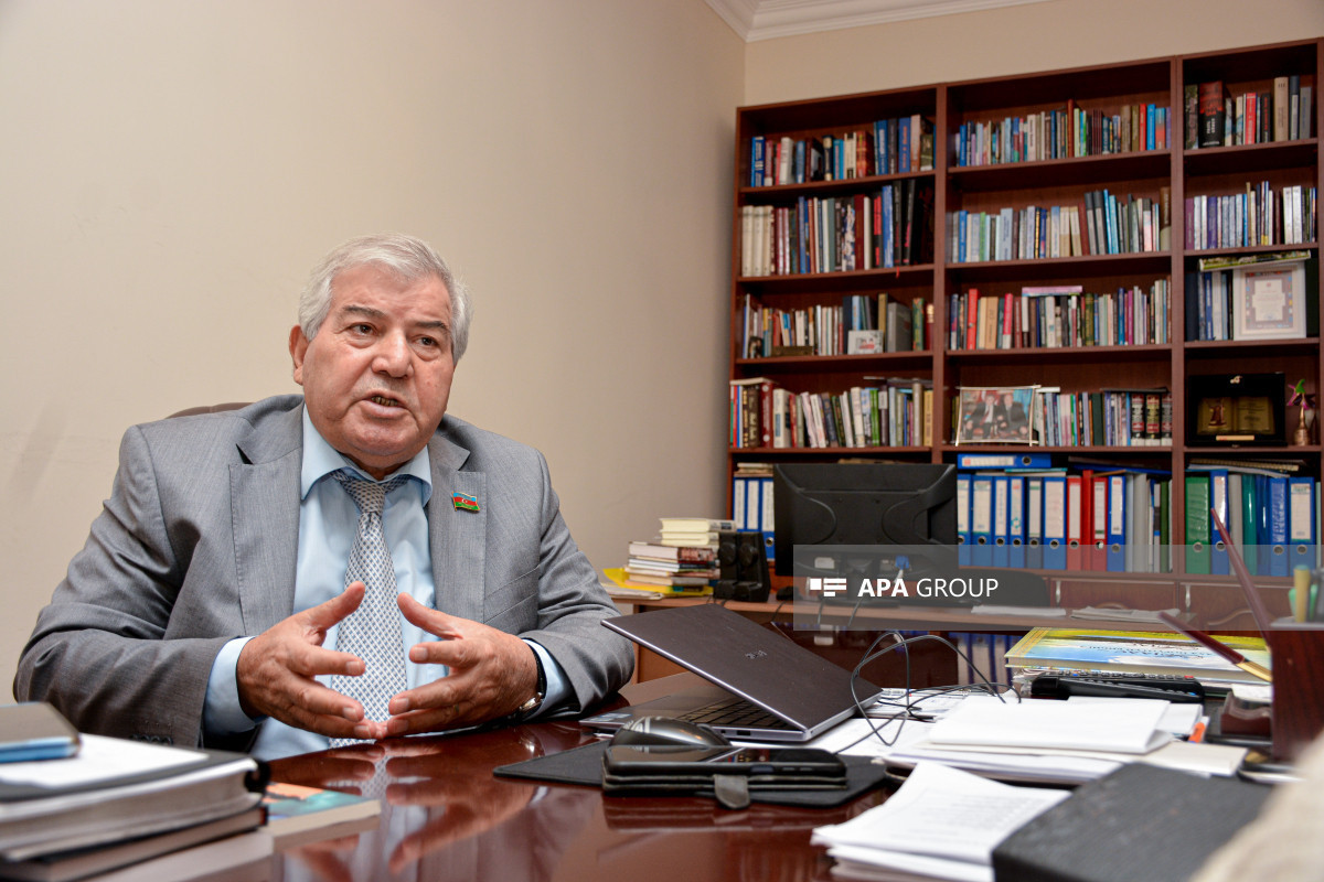 صابر رستم خانلی پیشنهاد معافیت دانشجویان آذربایجان جنوبی از شهریه را داد