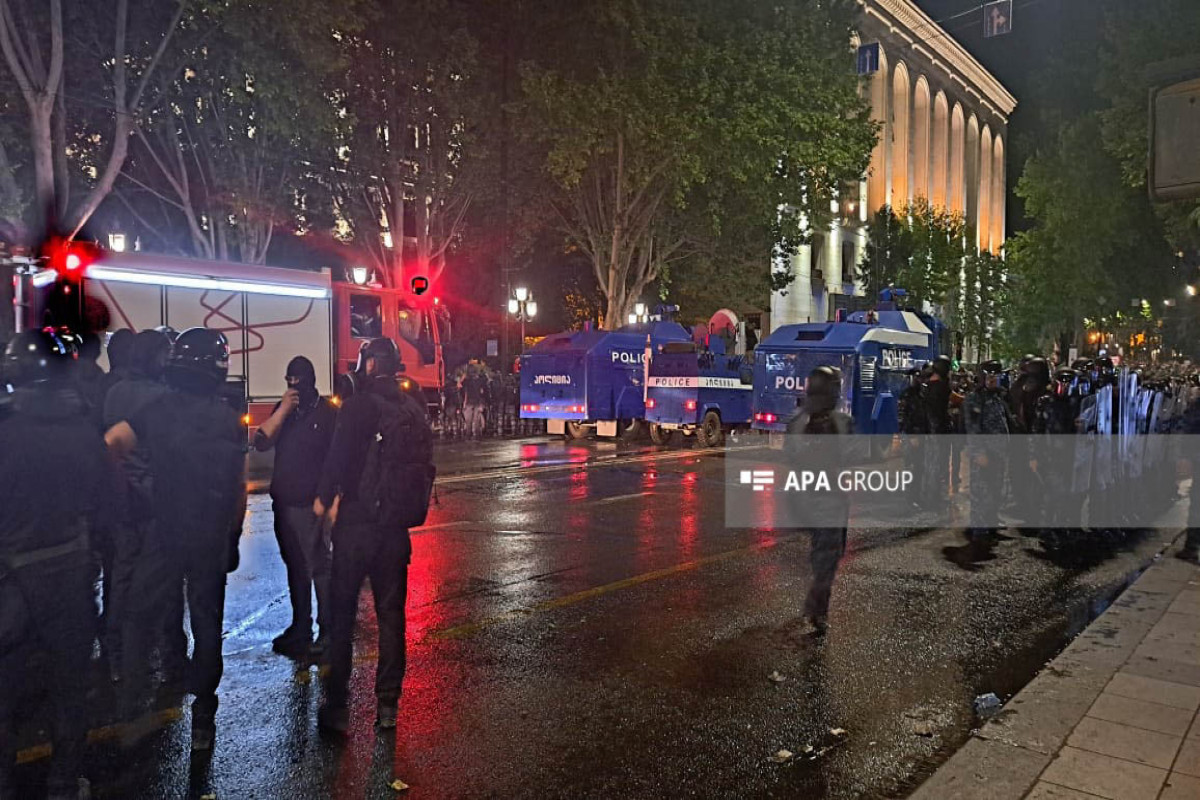 ۶۳ نفر در جریان اعتراضات تفلیس بازداشت شدند - عکس 