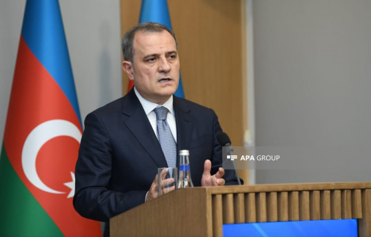 وزیر امور خارجه آذربایجان: در ۶ ماه گذشته کارهای زیادی با ارمنستان برای عادی سازی انجام شده است