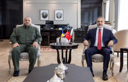 هاکان فیدان با وزیر دفاع اوکراین دیدار کرد