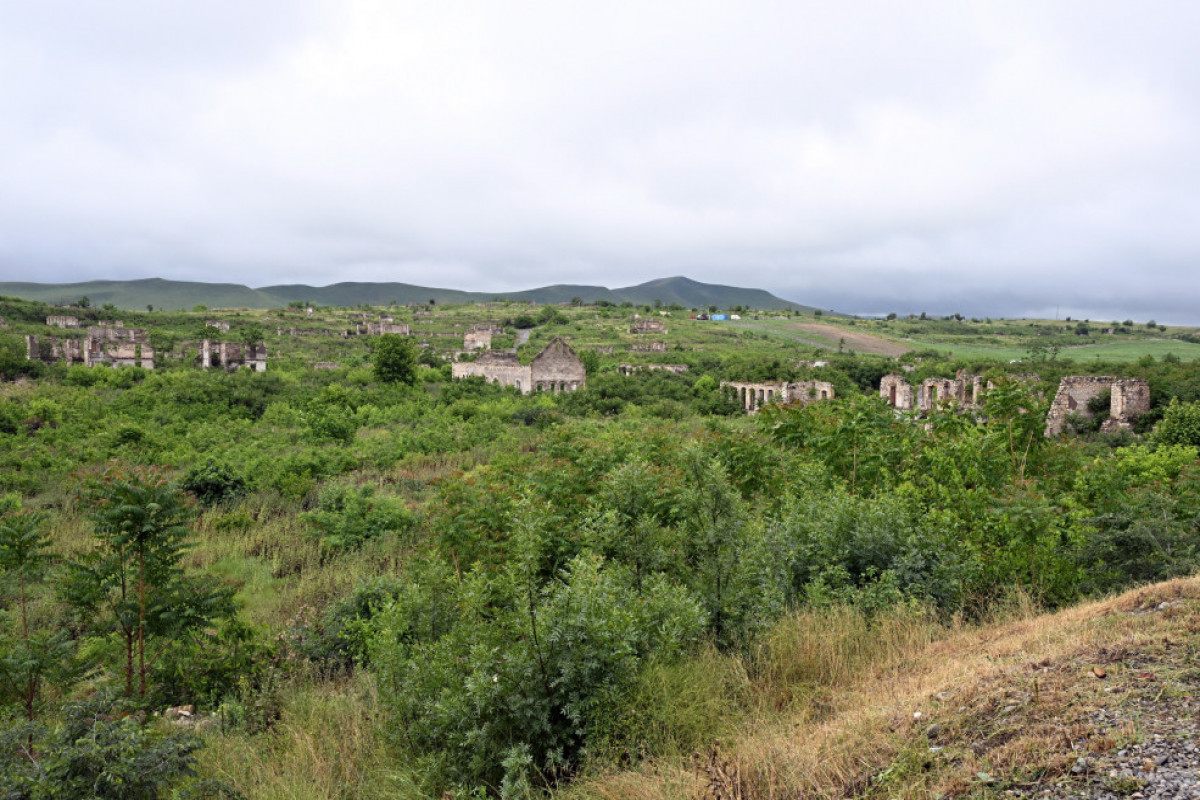 رؤسای جمهور آذربایجان و بلاروس از اماکن تخریب شده شهر فضولی بازدید و با طرح جامع آشنا شدند