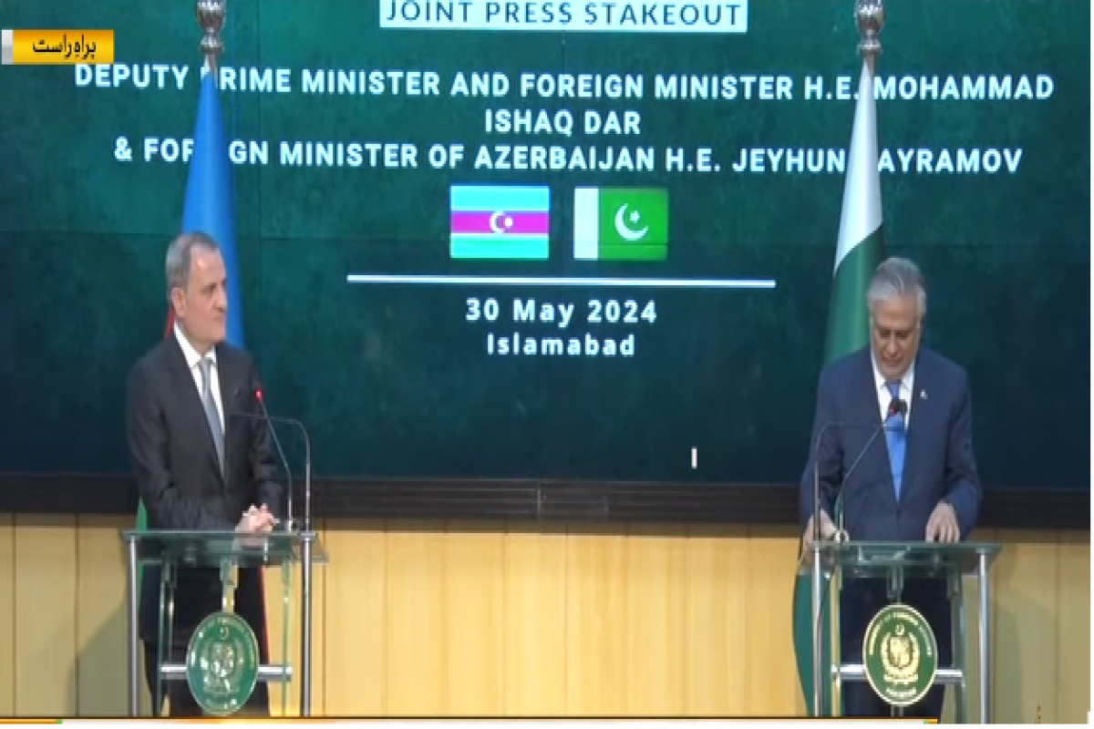 پاکستان روابط خود را با آذربایجان در زمینه های انرژی و دفاعی تعمیق خواهد داد