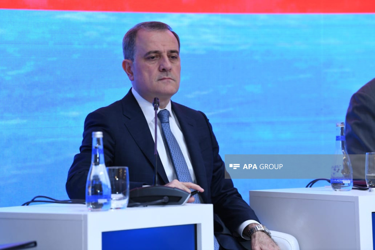 وزیر امور خارجه: آذربایجان از راه حل دو کشوری برای مناقشه اسرائیل و فلسطین حمایت می کند