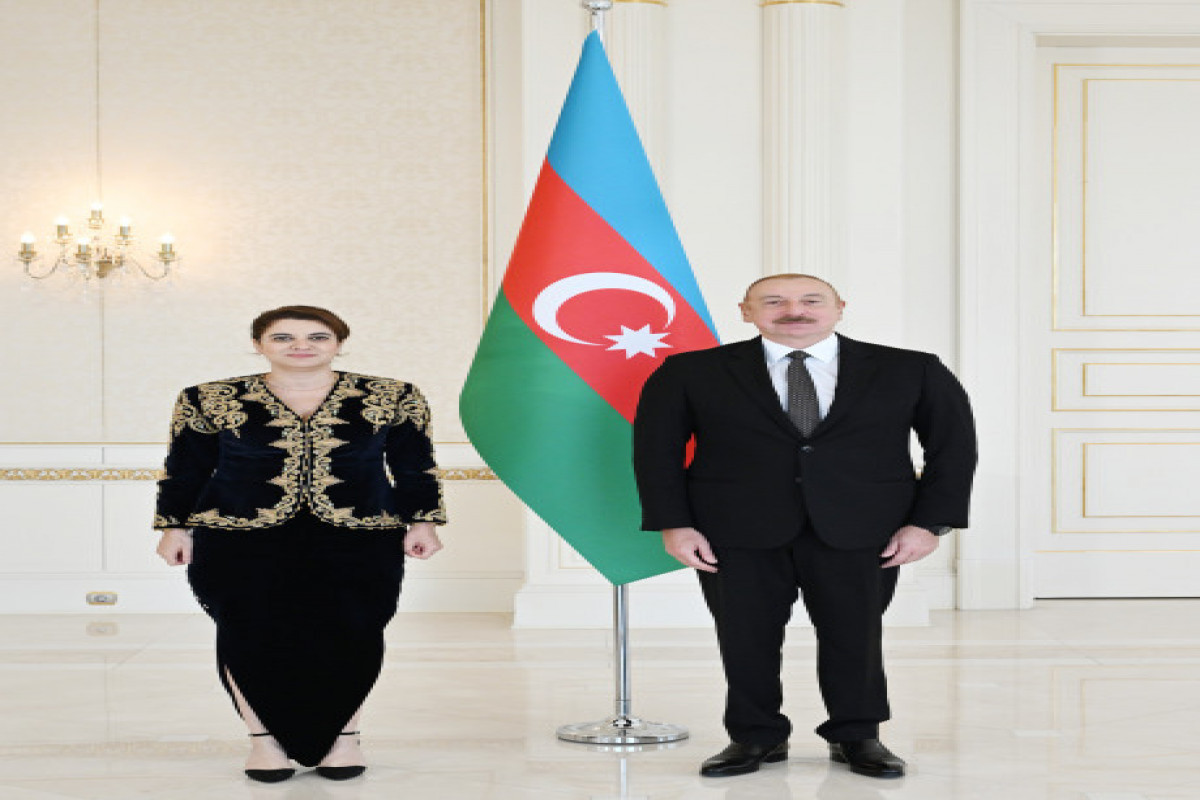 رئیس جمهور الهام علی اف استوارنامه سفیر جدید الجزایر را پذیرفت