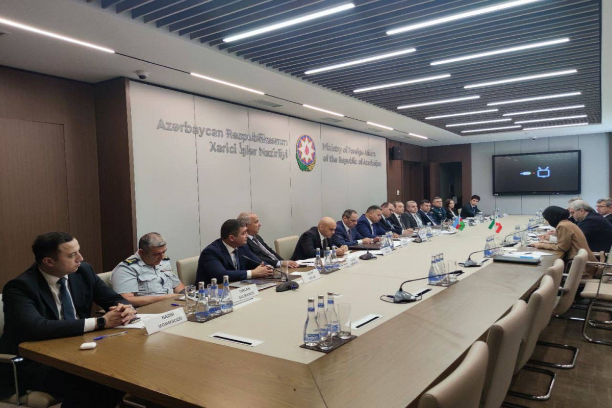 دیدار سامیر شریف اف با علیرضا محمودی رئیس کنسولگری وزارت امور خارجه ایران - عکس 