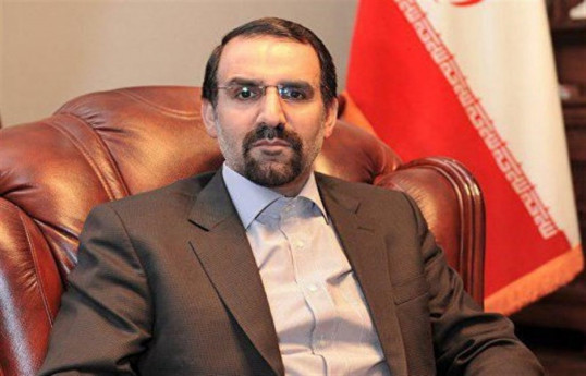 مشاور پزشکیان وارد آذربایجان شد