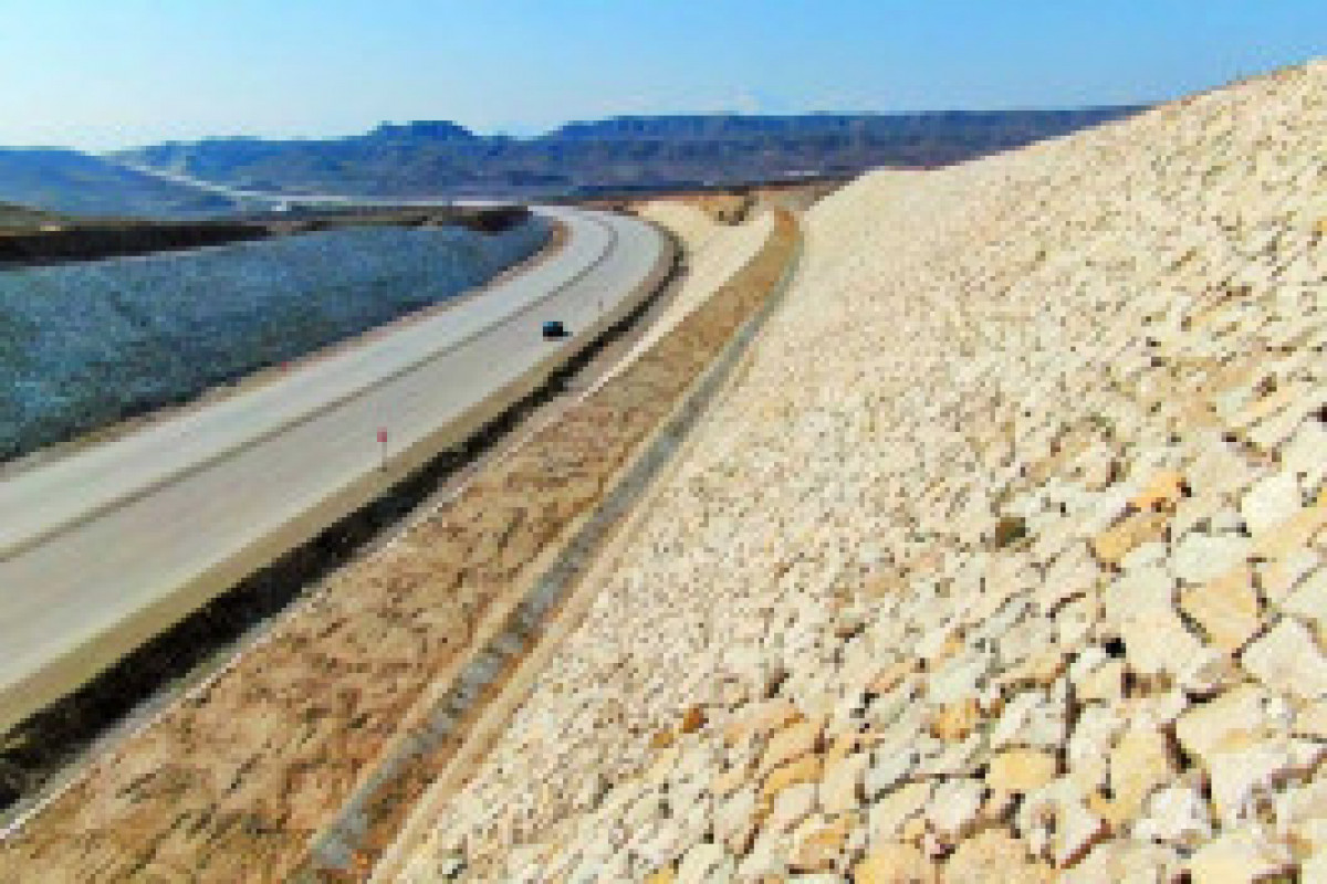 ساخت جاده هورادیز - جبرائیل - زنگیلان - آغبند در حال تکمیل است - تصویر  - فیلم 