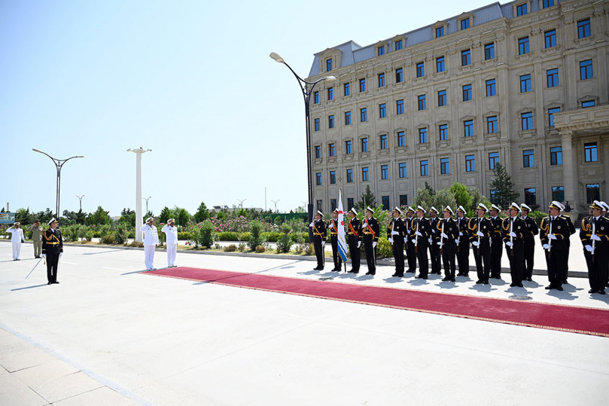 فرماندهان نیروی دریایی آذربایجان و پاکستان در باکو دیدار کردند - ویدئو 