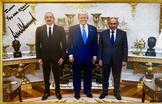 دونالد ترامپ: الهام، شما یک رهبر بزرگ هستید
