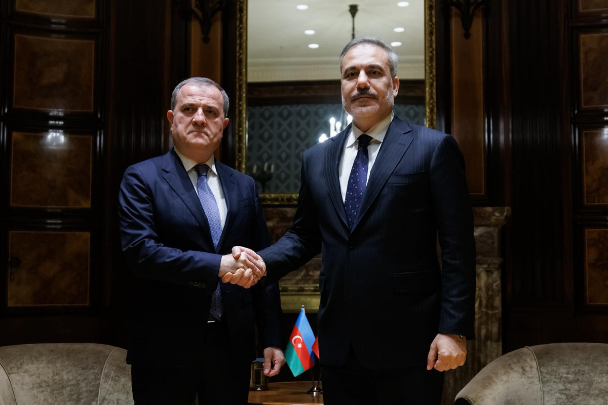 دیدار جیحون بایراموف  با هاکان فیدان