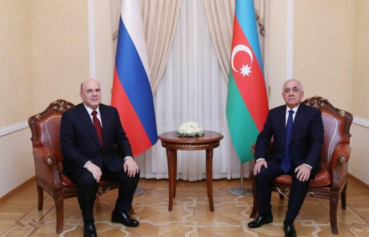 نخست وزیران آذربایجان و روسیه تلفنی گفتگو کردند
