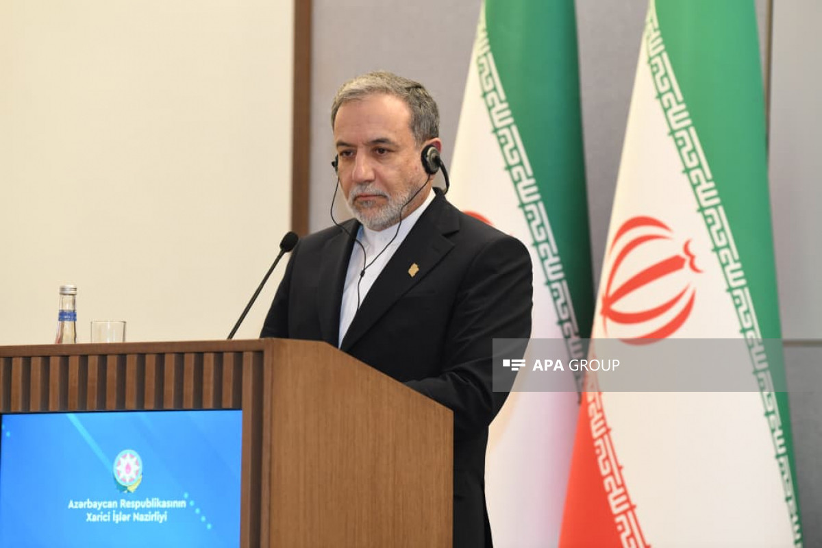 عراقچی: ایران از روند صلح بین آذربایجان و ارمنستان حمایت می‌کند