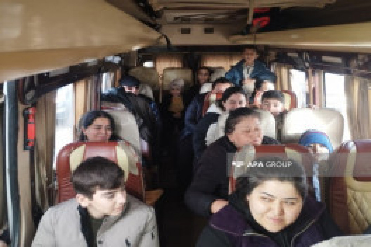کاروان بعدی به روستاهای تازه بینه و سیدبیلی در خوجالی رسید - تصاویر  