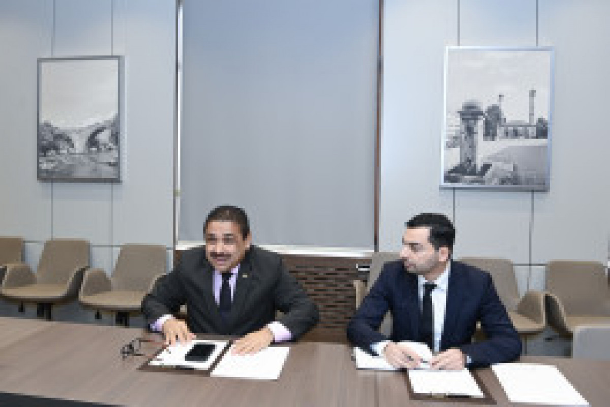 فعالیت دیپلماتیک سفیر کلمبیا در آذربایجان به پایان رسید