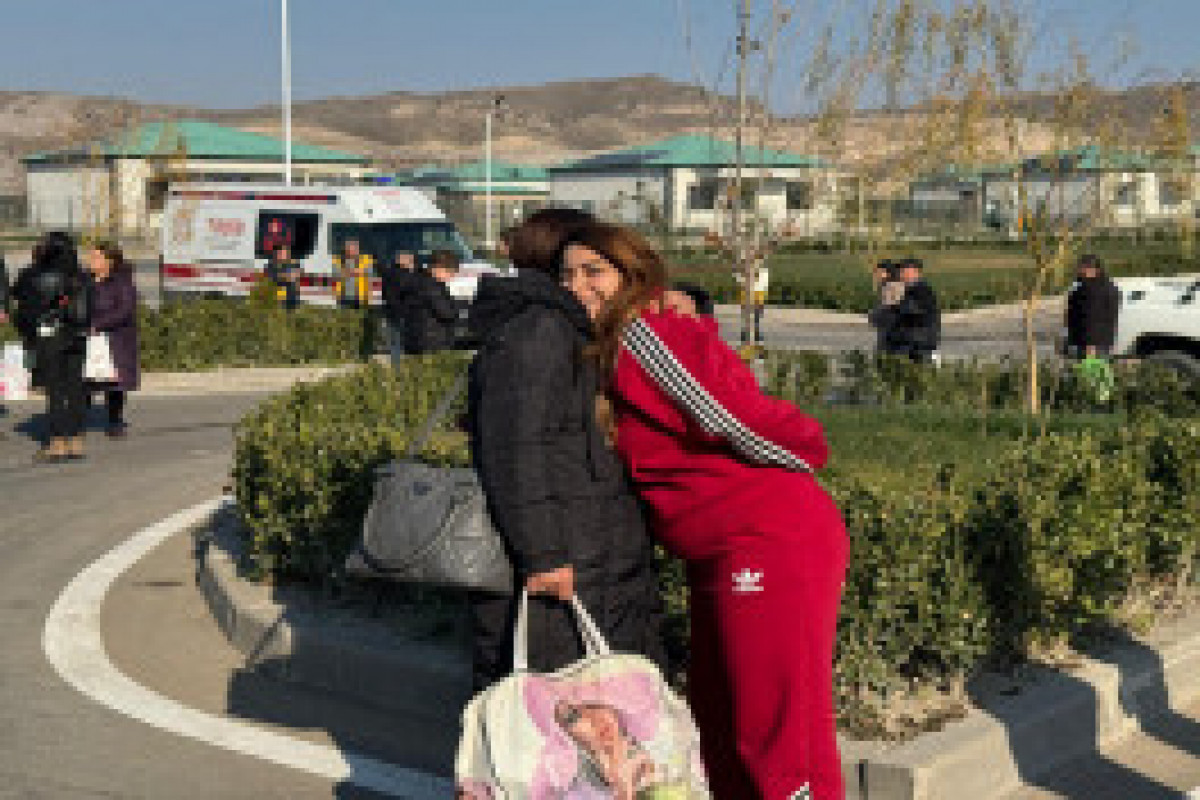 کاروان بعدی به روستای ممدبیلی زنگیلان رسید و کلیدها تحویل داده شد – تصاویر  – ویدیو 
