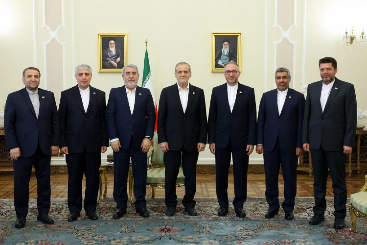 پزشکیان از سفیر جدید ایران در آذربایجان استقبال کرد - عکس 