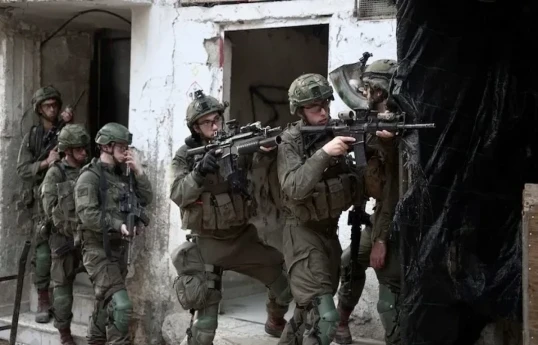 در حمله هوایی اسرائیل فرمانده حزب‌الله کشته شد
