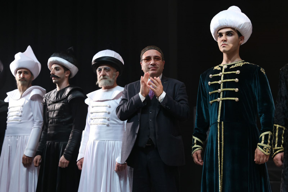 نمایش «شاه عباس نامه» برای اولین بار به روی صحنه رفت