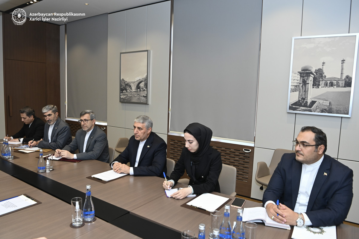 سفیر جدید ایران وارد آذربایجان شد و رونوشت استوارنامه خود را تقدیم کرد