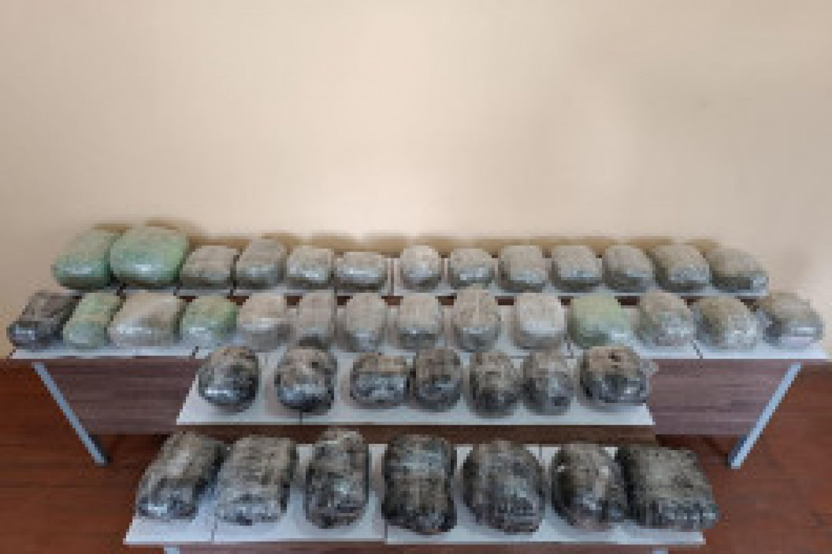 از قاچاق ۴۶ کیلوگرم مواد مخدر از ایران به آذربایجان جلوگیری شد - تصاویر 